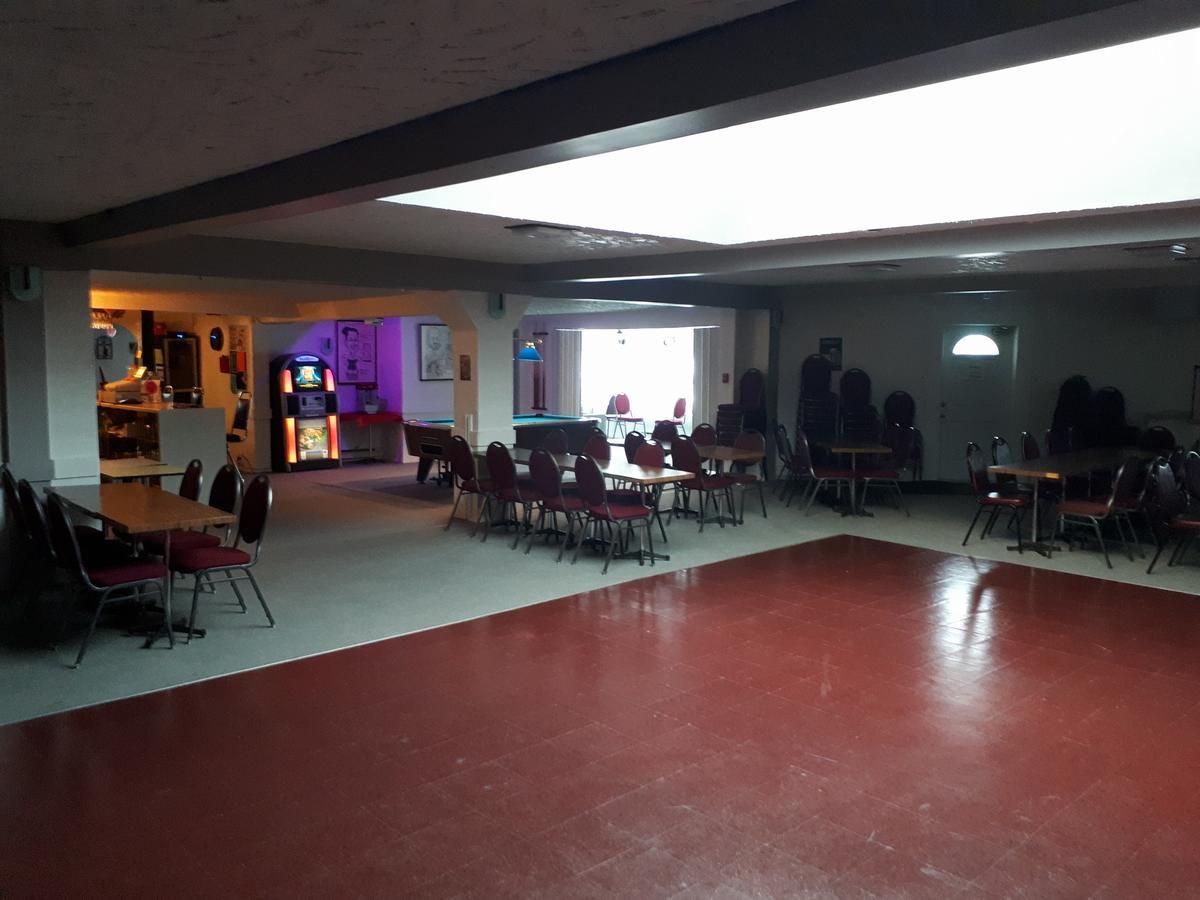 Hôtel Aux Vieux Bardeaux Deschambault Extérieur photo